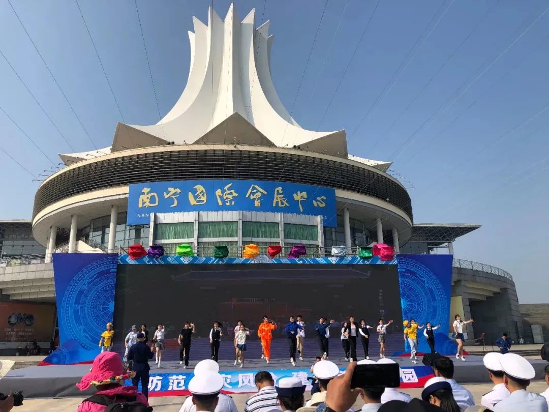广西正式启动百车消防宣传八桂行暨消防宣传“五进”活动